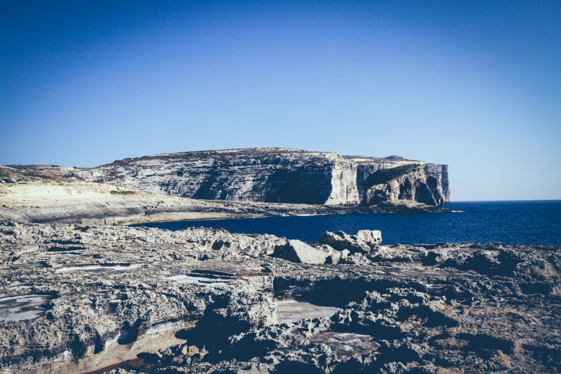 Azúr Ablak, Málta