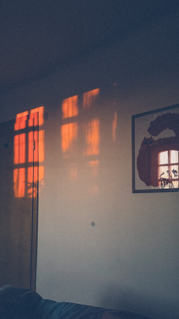 Reggeli fények a hálószobában